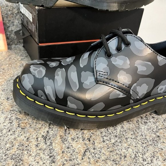 Dr. Martens‎ 1461 Distorted Leopard / Skull Print Oxfords Black Grey Womens Sz 5 - Picture 3 of 9